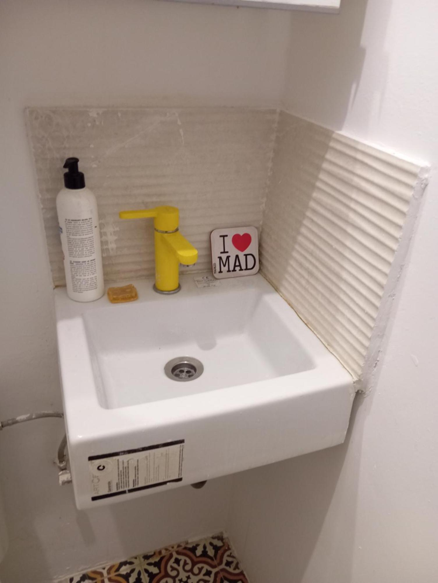 B&B Eco Cubes 马德里 客房 照片